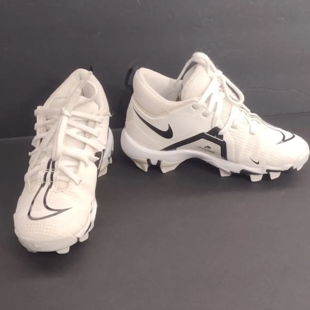 White Athletic Shoes with Black Accents size 13c kids pre owned Exellent cond